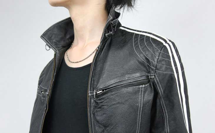 革ジャン襟付きウォッシュ加工ホワイトライン(ピッグ)