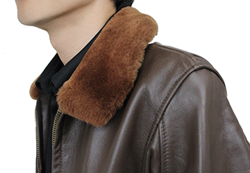 AVIREX（アヴィレックス）G-1（羊革）襟には本物のムートン毛皮を使用しています。