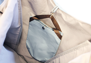 セレブエコバッグ(馬革/日本製） ミニバッグはインナーポケットとしても使用できます。
