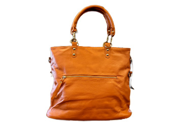 �o�b�t�@���[���U�[�{�f�B�o�b�N�i�����v�j�w�ʁB�t�@�X�i�[�|�P�b�g���t���Ă��܂��B