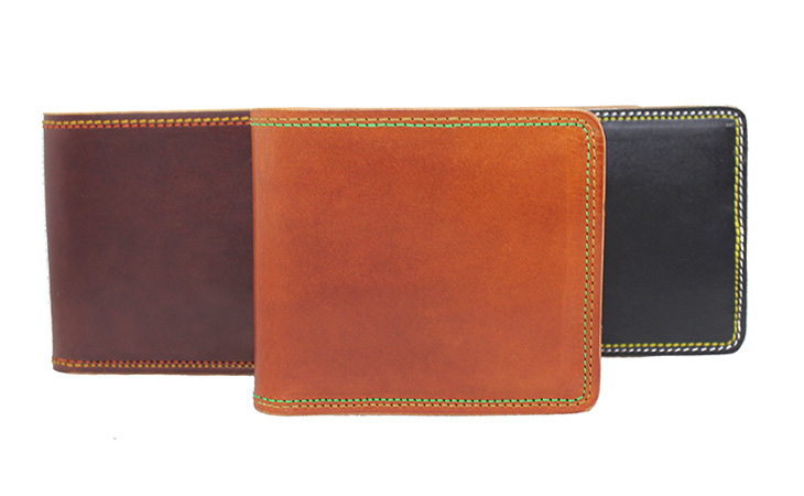 ２色のステッチが彩り鮮やかな二つ折り財布（牛革/日本製）