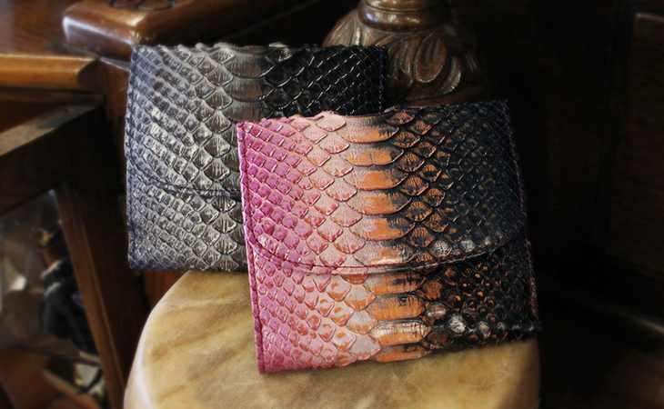 グラデーションが個性的！蛇革二つ折り財布（蛇革/日本製）｜革製品専門店レザーハウス