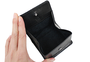 象革コインケース ボックス型(象革/日本製）黒のインナーは黒です。