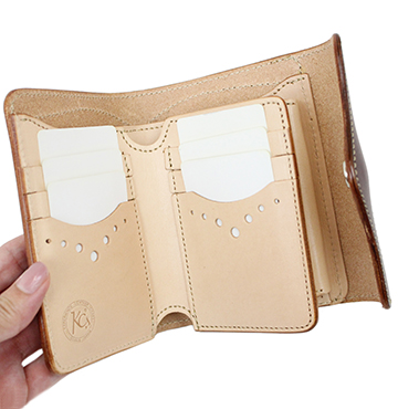 sa196-13 ミドルサイズの二つ折り財布（牛革/日本製）