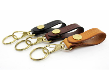 ベルトにも付けられる シンプルな革キーリング 牛革 革製品専門店レザーハウス
